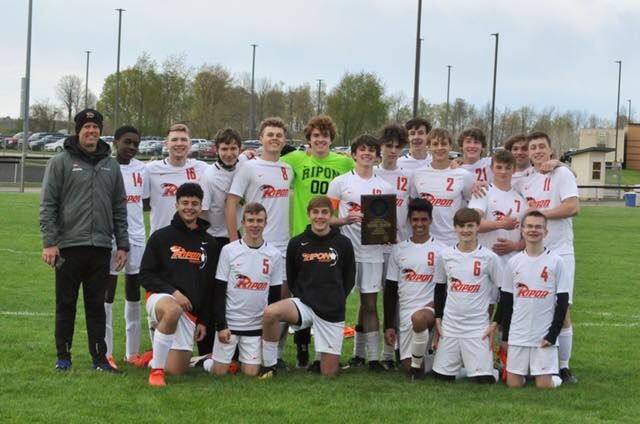 RHS boys' soccer team wins regional title
